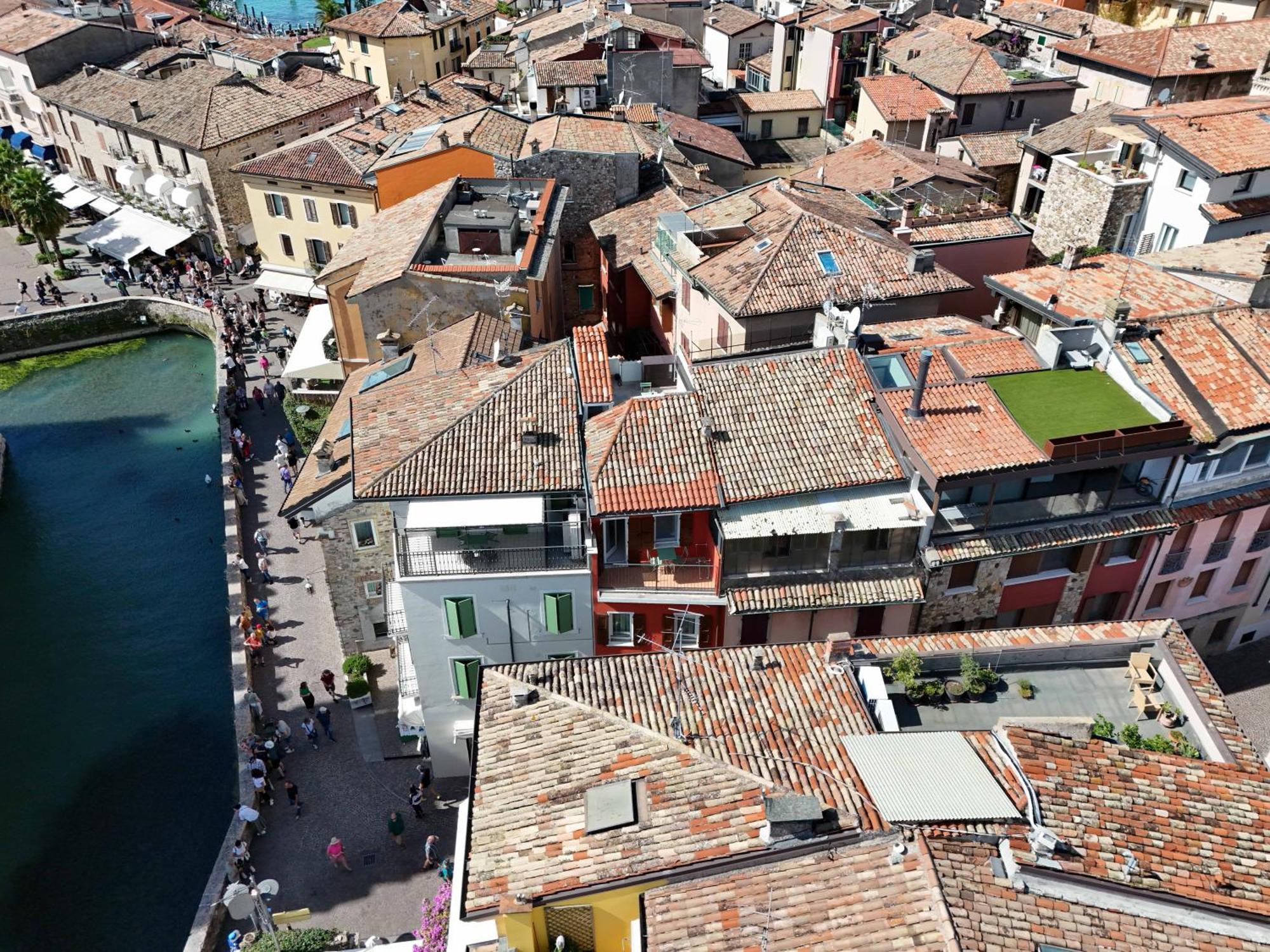 Locanda Carolina Valerio Catullo Σιρμιόνε Εξωτερικό φωτογραφία